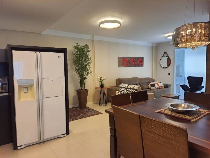 Apartamento à venda com 3 quartos, 127m² - Foto 9
