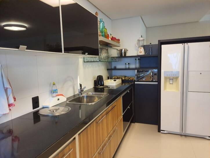Apartamento à venda com 3 quartos, 127m² - Foto 10
