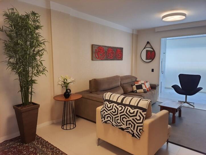 Apartamento à venda com 3 quartos, 127m² - Foto 11