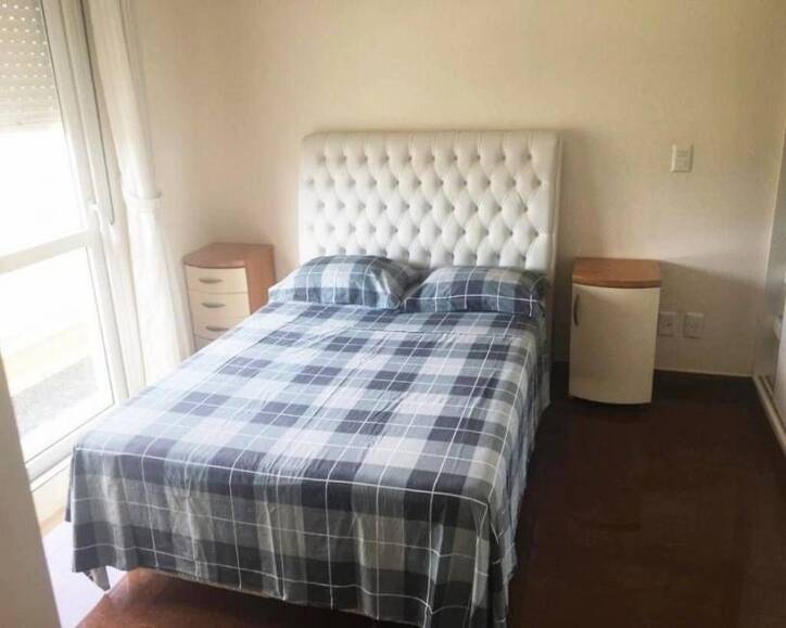 Casa à venda e aluguel com 5 quartos, 420m² - Foto 4