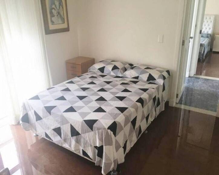 Casa à venda e aluguel com 5 quartos, 420m² - Foto 5