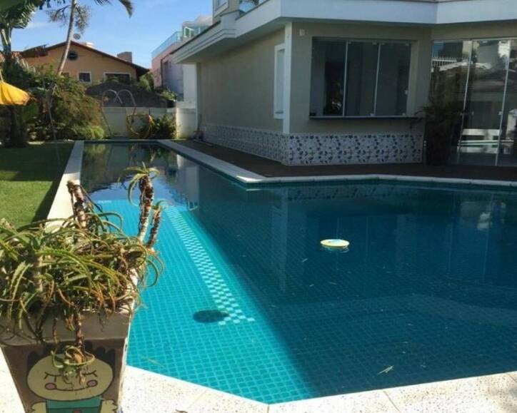 Casa à venda e aluguel com 5 quartos, 420m² - Foto 9