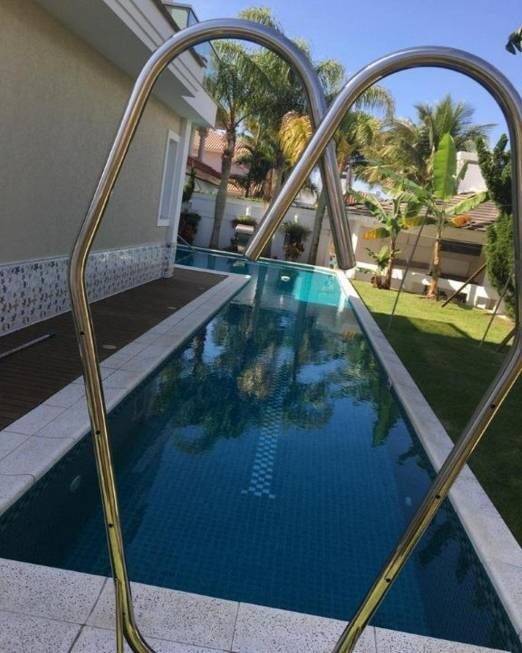 Casa à venda e aluguel com 5 quartos, 420m² - Foto 10