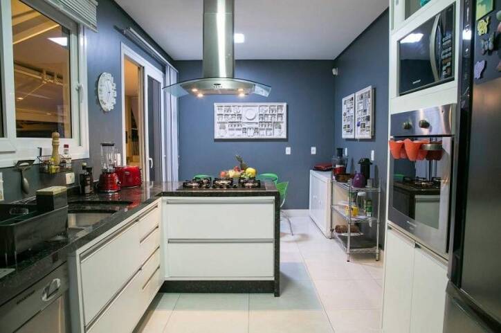 Casa à venda e aluguel com 5 quartos, 432m² - Foto 8