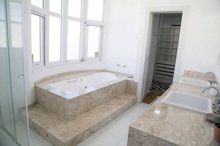 Casa à venda e aluguel com 5 quartos, 432m² - Foto 57