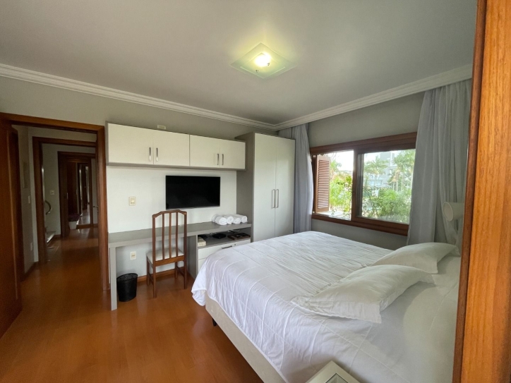 Casa, 6 quartos, 320 m² - Foto 29