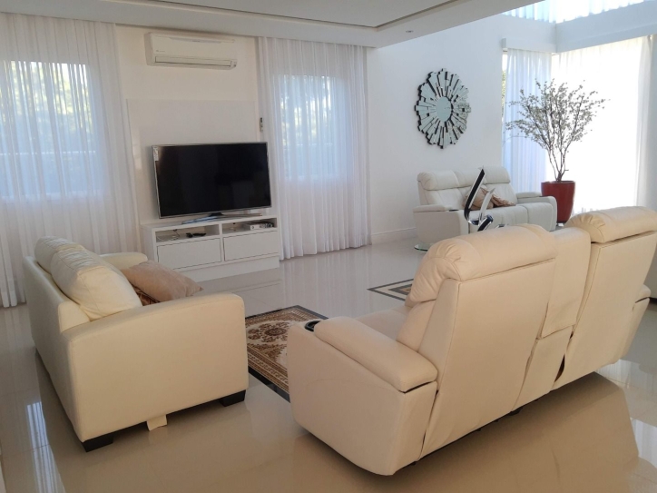 Casa à venda com 4 quartos, 800m² - Foto 31