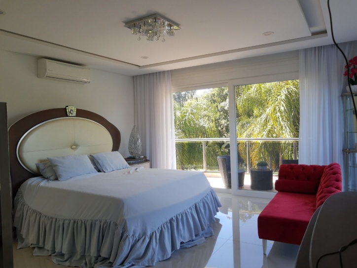 Casa à venda com 4 quartos, 800m² - Foto 42