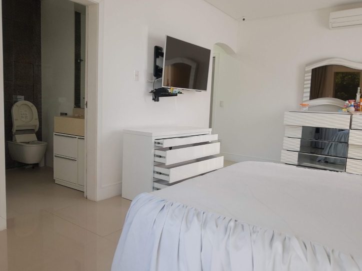 Casa à venda com 4 quartos, 800m² - Foto 60