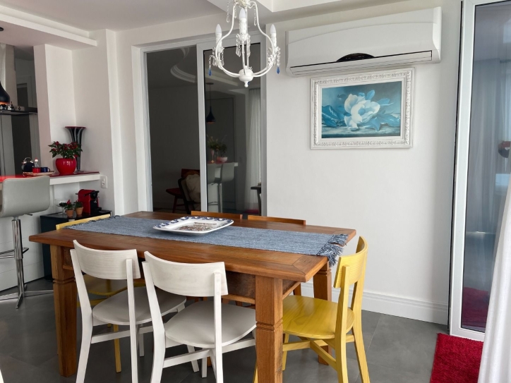 Cobertura à venda com 3 quartos, 250m² - Foto 8