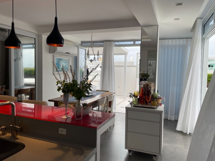 Cobertura à venda com 3 quartos, 250m² - Foto 9