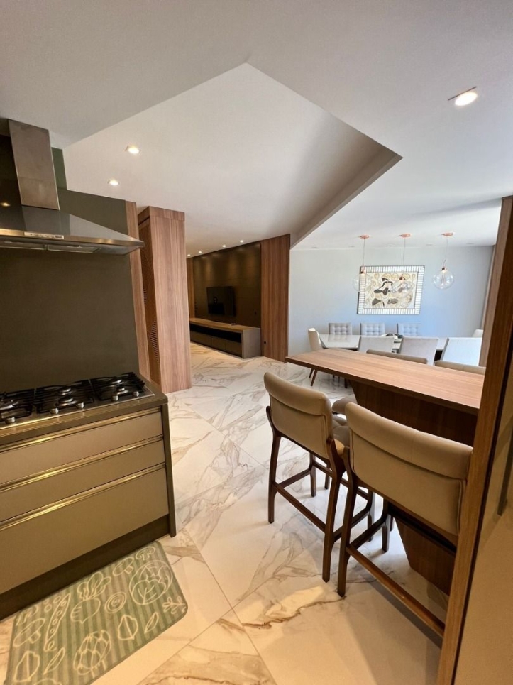 Cobertura à venda com 4 quartos, 318m² - Foto 23