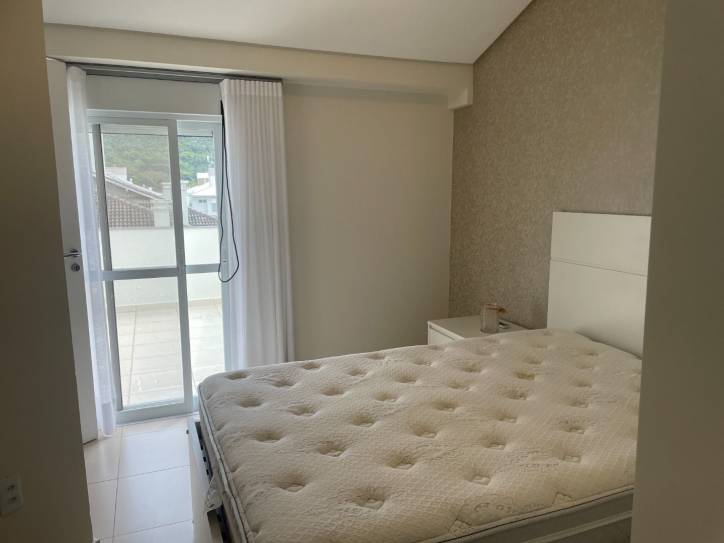 Cobertura à venda com 4 quartos, 250m² - Foto 18