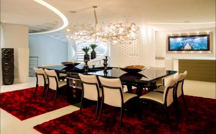 Casa à venda com 5 quartos, 1600m² - Foto 4