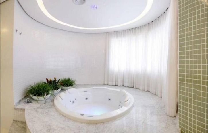 Casa à venda com 5 quartos, 1600m² - Foto 10