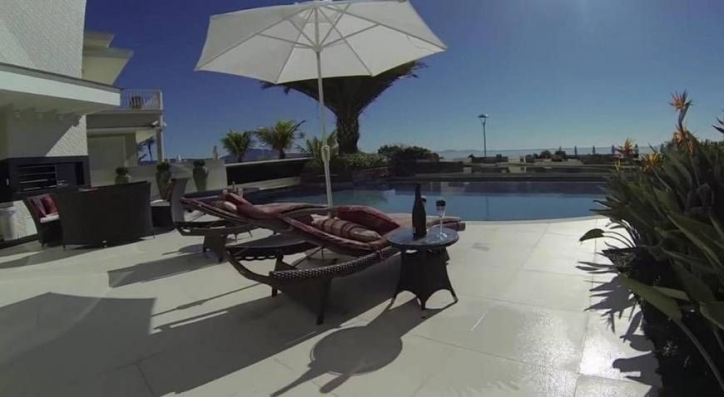 Casa à venda com 5 quartos, 1600m² - Foto 19