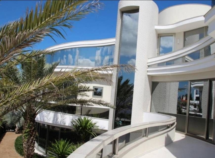 Casa à venda com 5 quartos, 1600m² - Foto 25