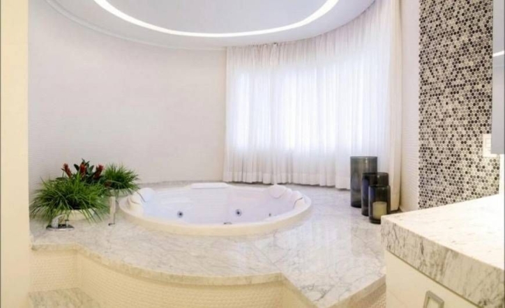 Casa à venda com 5 quartos, 1600m² - Foto 45