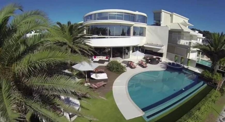 Casa à venda com 5 quartos, 1600m² - Foto 59