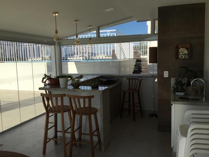 Cobertura à venda com 3 quartos, 250m² - Foto 10