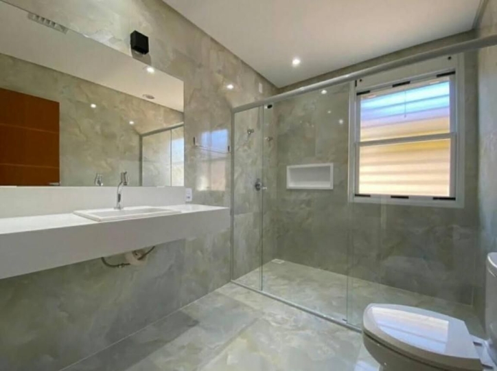 Casa para alugar com 3 quartos, 220m² - Foto 2