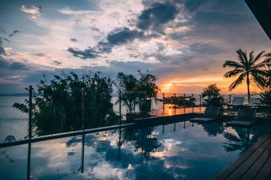Casa à venda com 6 quartos, 1200m² - Foto 12