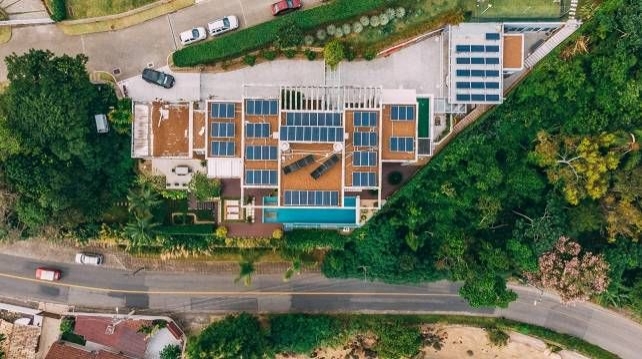 Casa à venda com 6 quartos, 1200m² - Foto 17