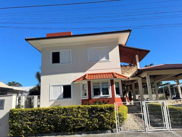 #524 - Casa para Venda em Florianópolis - SC