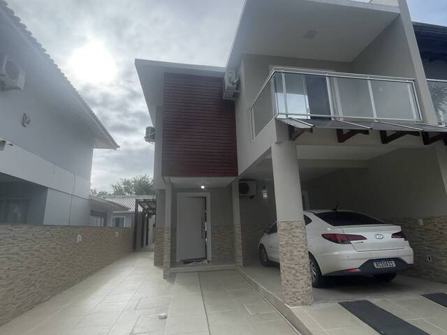#526 - Casa para Venda em Florianópolis - SC
