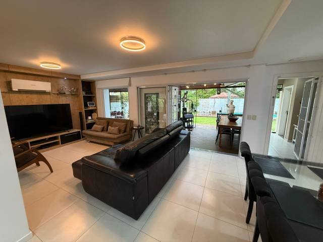 Casa para Venda em Florianópolis - 3