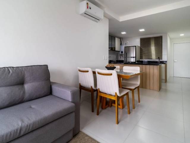 #541 - Apartamento para Venda em Florianópolis - SC