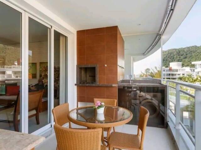 #551 - Apartamento para Venda em Florianópolis - SC