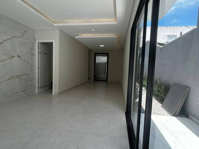 #555 - Casa para Venda em Florianópolis - SC