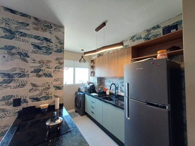 #558 - Apartamento para Venda em Florianópolis - SC