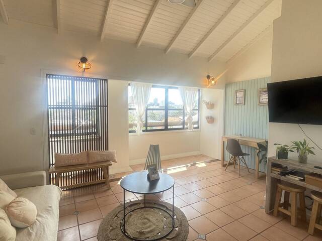 #569 - Cobertura para Locação em Florianópolis - SC