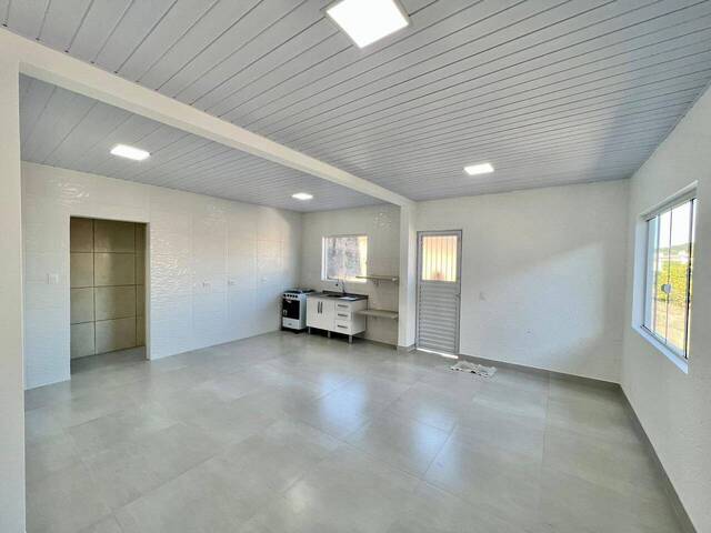 #575 - Casa para Locação em Florianópolis - SC