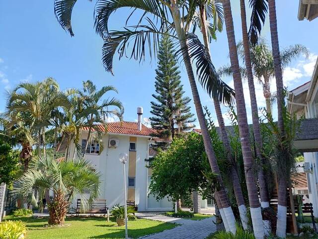 #565 - Apartamento para Temporada em Florianópolis - SC